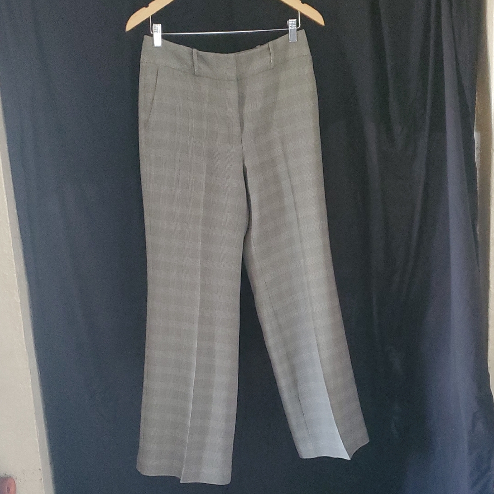 New York & Company Women's Gray Checkered Trousers